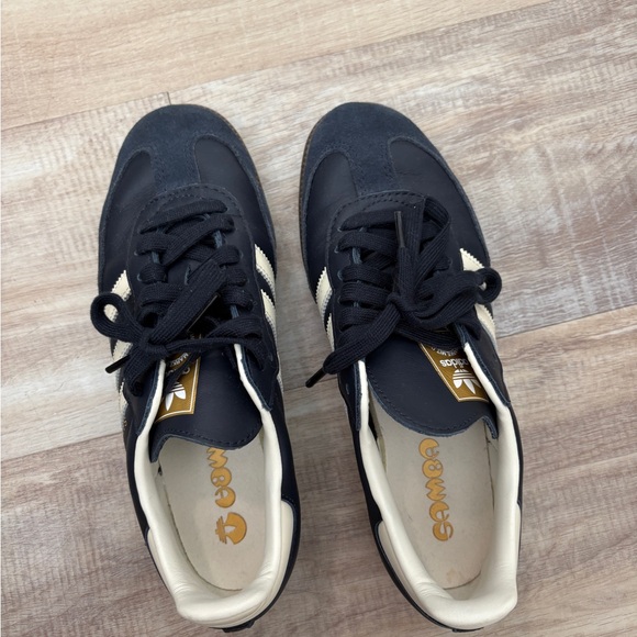 Adidas Navy Samba - Picture 3 of 6